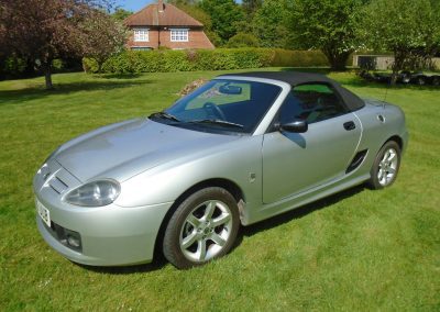 2005 MG TF