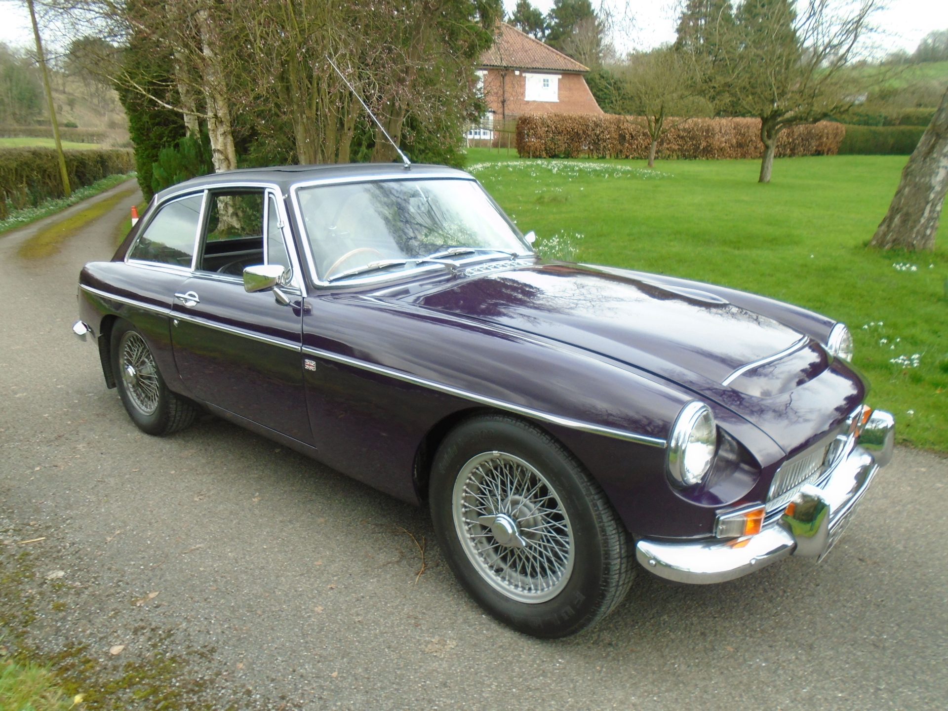1969 MGC GT with Overdrive 1969 MGC GT with Overdrive