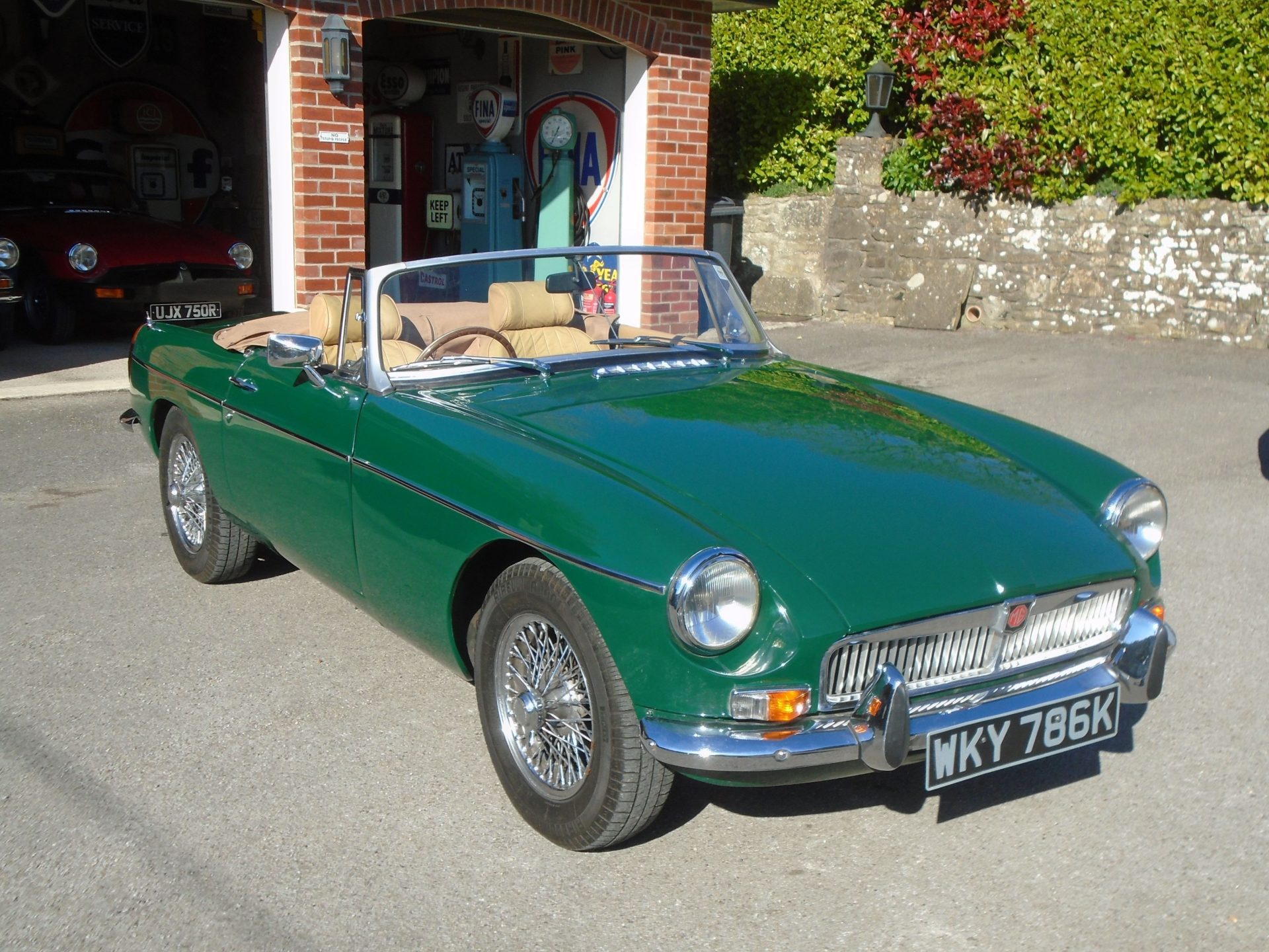 1972 MGB Roadster with Overdrive