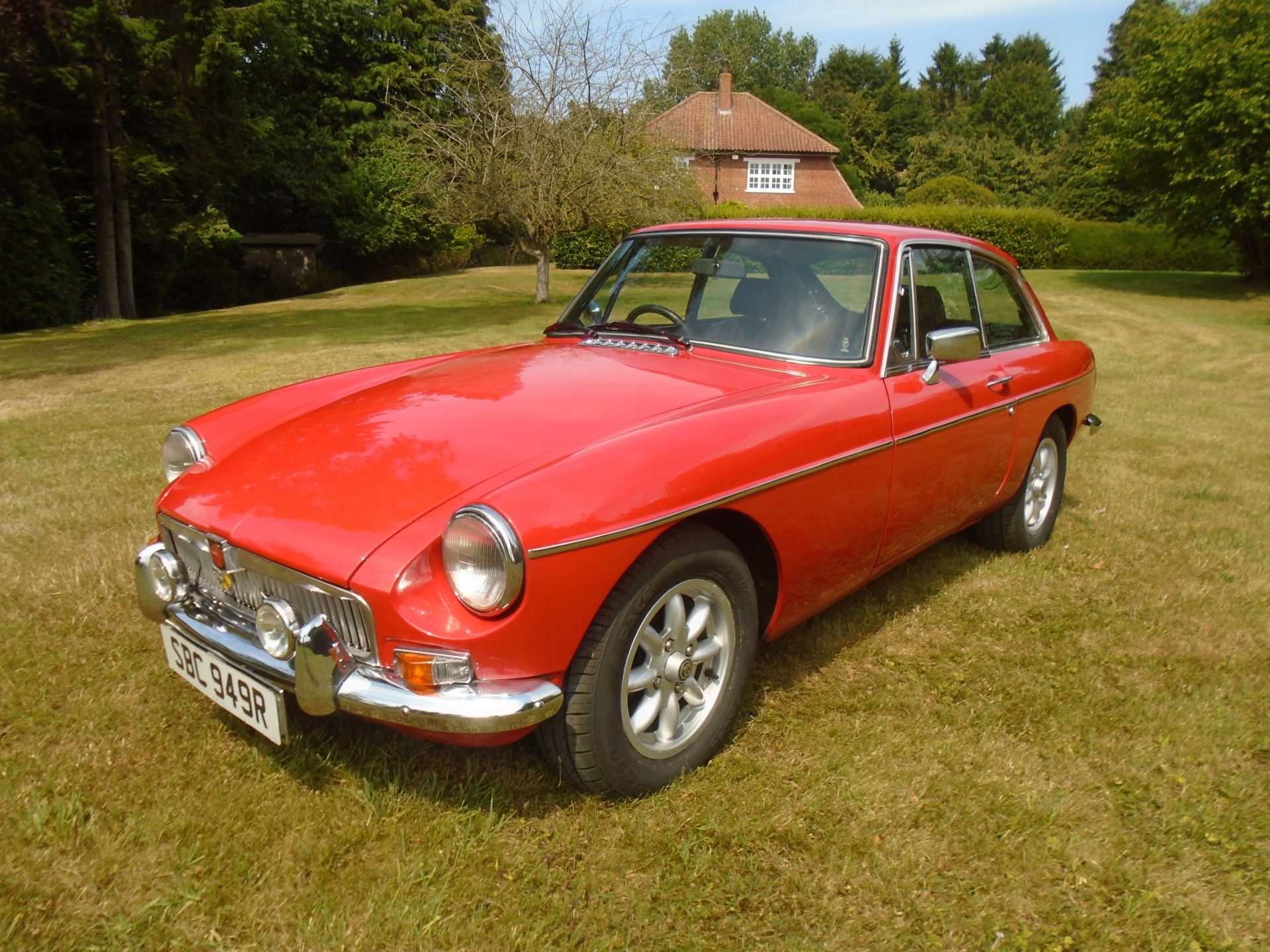 1977 MGB GT with Overdrive